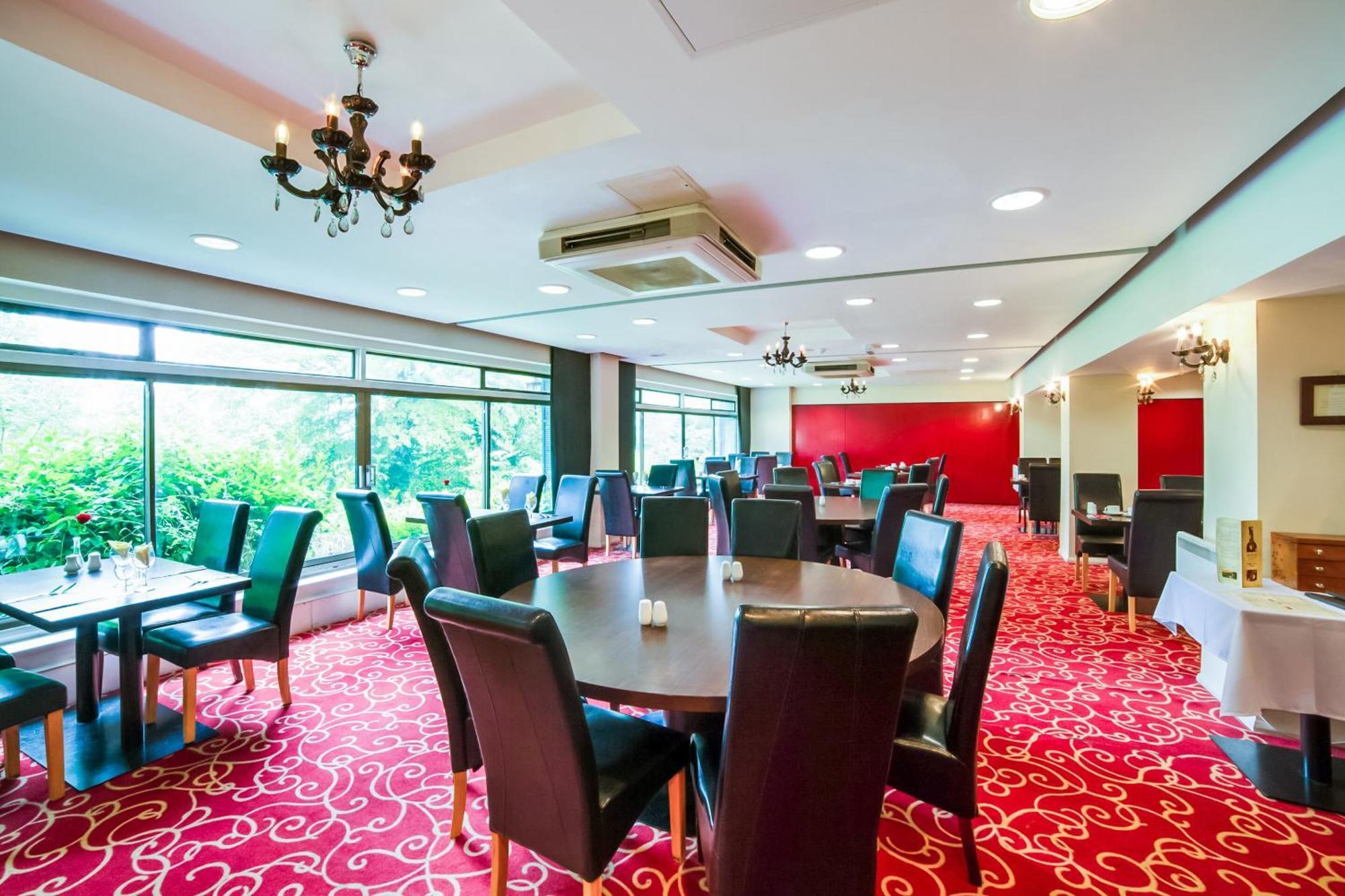 Hotel The Bridge House 3*
